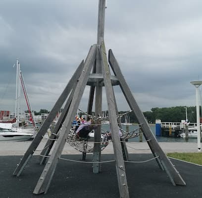 Spielplatz "Seezeichen Süd" – Foto aus dem Google-Maps-Eintrag