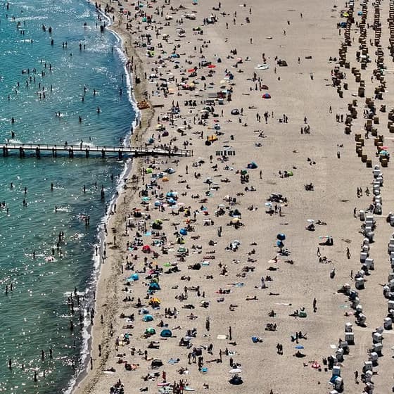 Genug Platz fuer alle… #travemuende #ostsee #ap