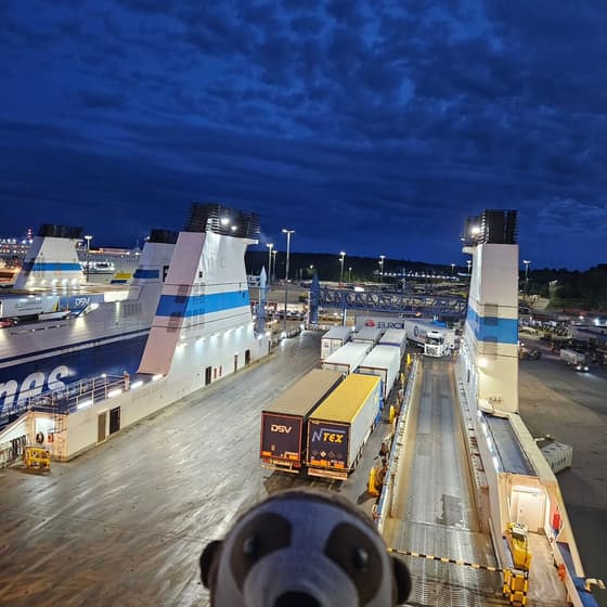 Starting at travemuende passend the Oeresund Bridge in the morning going to Malmö. #travemuende #fin